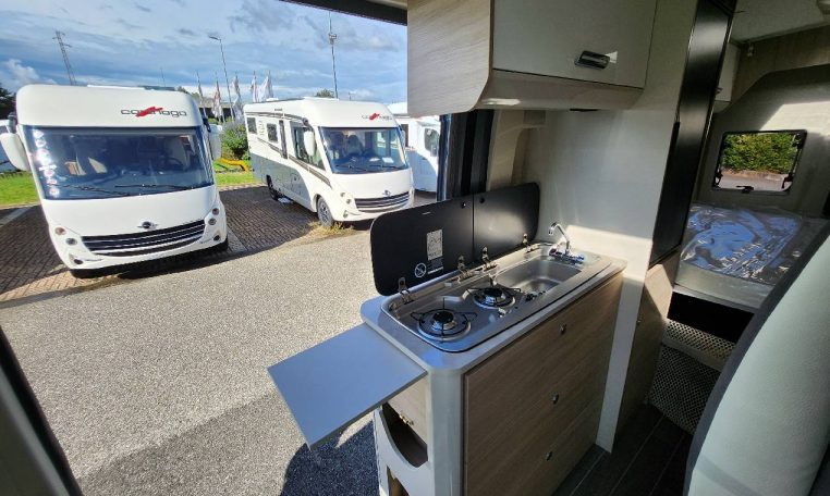 ci-kyros2limited-caravanbacci