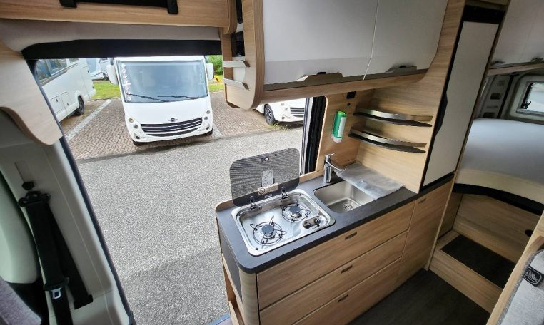 knaus-boxlifepro630-caravanbacci