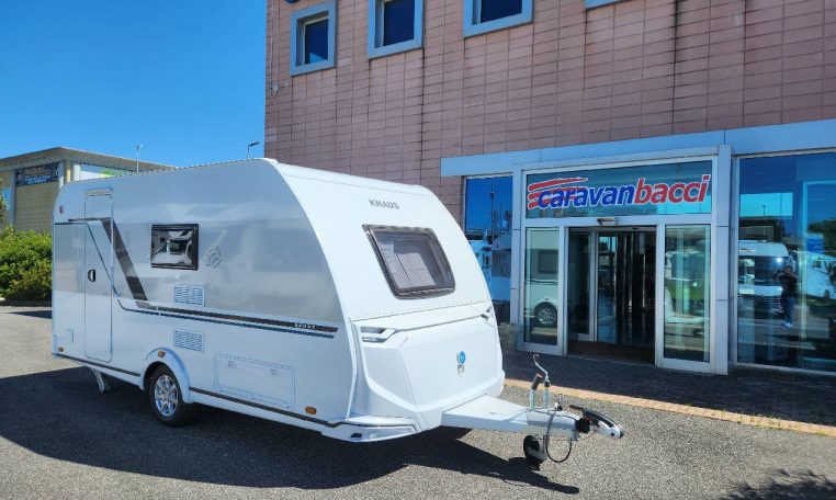 knaus-sport420qd-caravanbacci