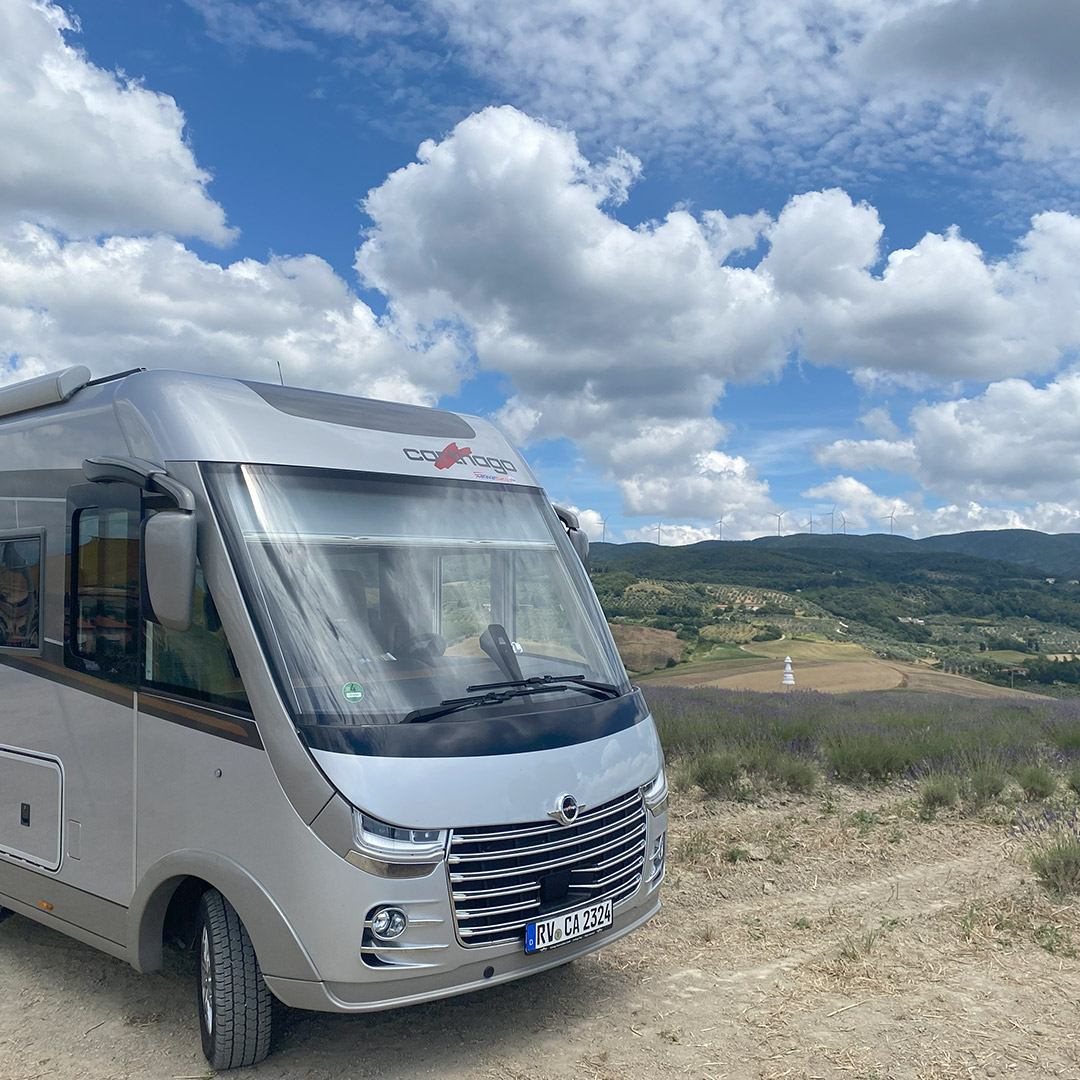 Il piacere di scoprire gli oli e le loro storie a bordo di un camper