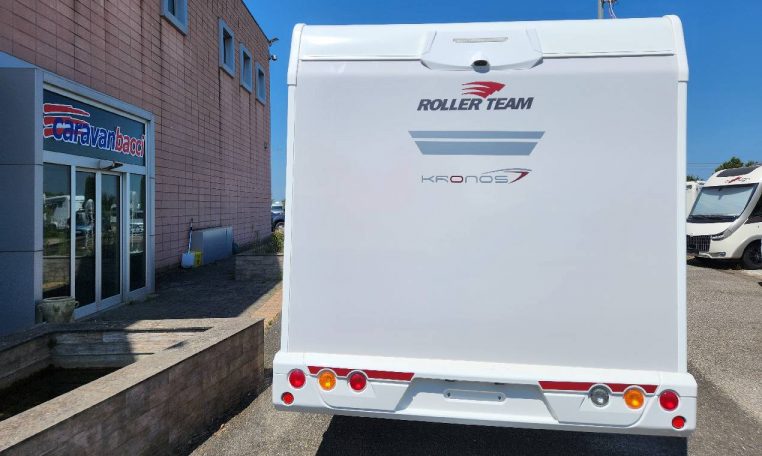 rollerteam-kronos285tl-caravanbacci