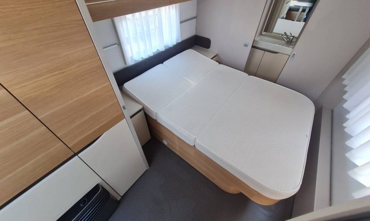 adria-adora613ut-caravanbacci