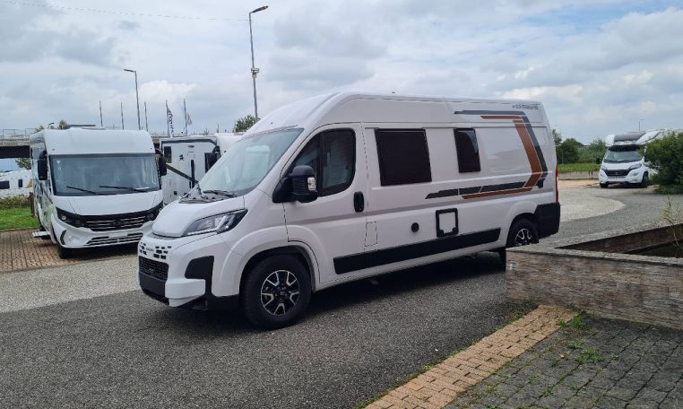 weinsberg-carabus600me-caravanbacci