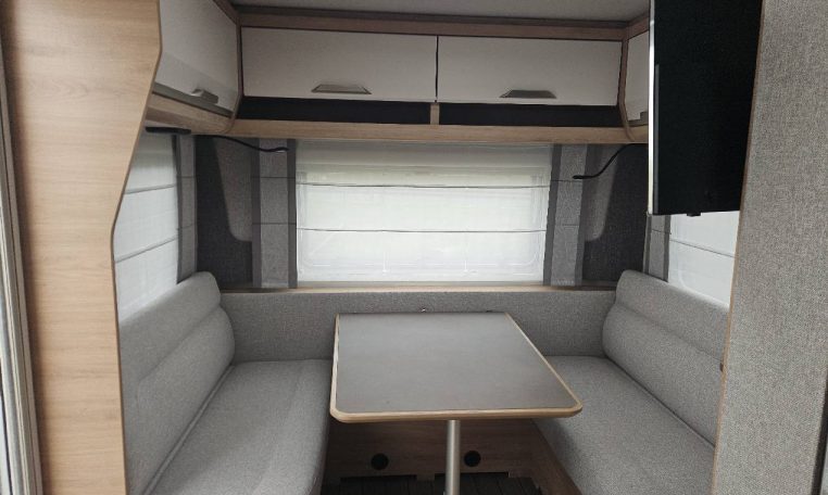 knaus-sudwind460eu-caravanbacci