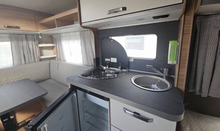 weinsberg-caraone450fu-caravanbacci