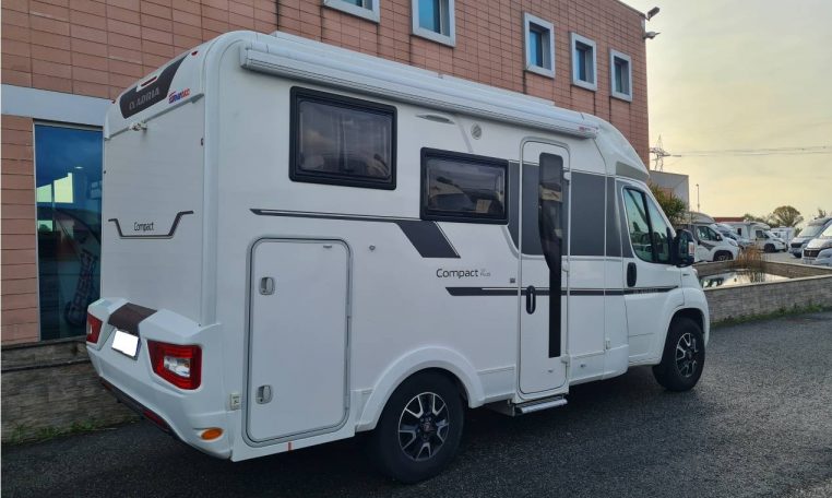 adria-compactspplus-caravanbacci