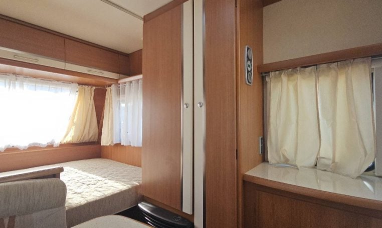 caravelair-venicia420-caravanbacci