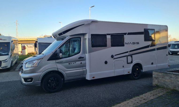 ci-magis67xt-caravanbacci